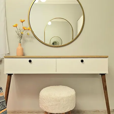 Apartment New - Luxury - Spacious Flats At The Center