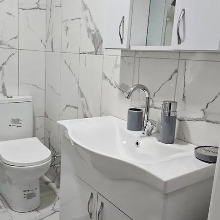 New - Luxury - Spacious Flats At The Center Апартаменты *