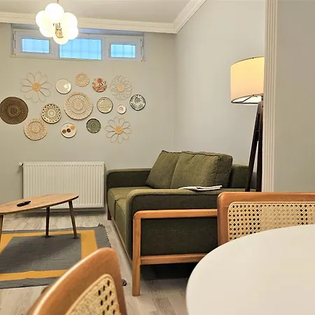 New - Luxury - Spacious Flats At The Center Апартаменты