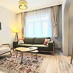 New - Luxury - Spacious Flats At The Center Apartment *