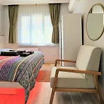 New - Luxury - Spacious Flats At The Center *