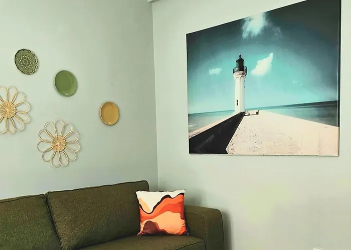 New - Luxury - Spacious Flats At The Center *