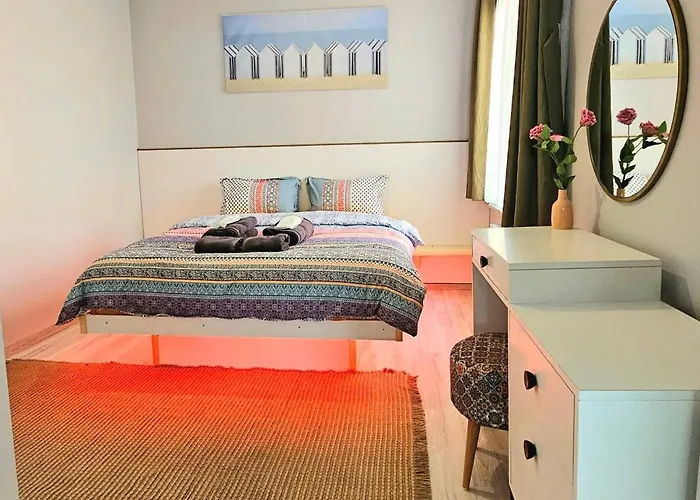 New - Luxury - Spacious Flats At The Center *